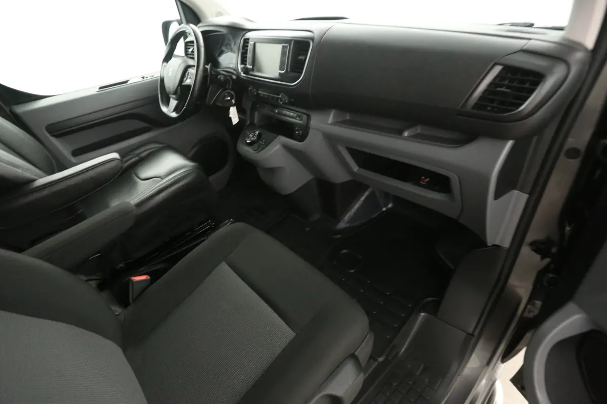 2.0 BlueHDI 145PK L2H1 | Automaat | Airco | Camera | Cruise | Carplay | Parkeersens.