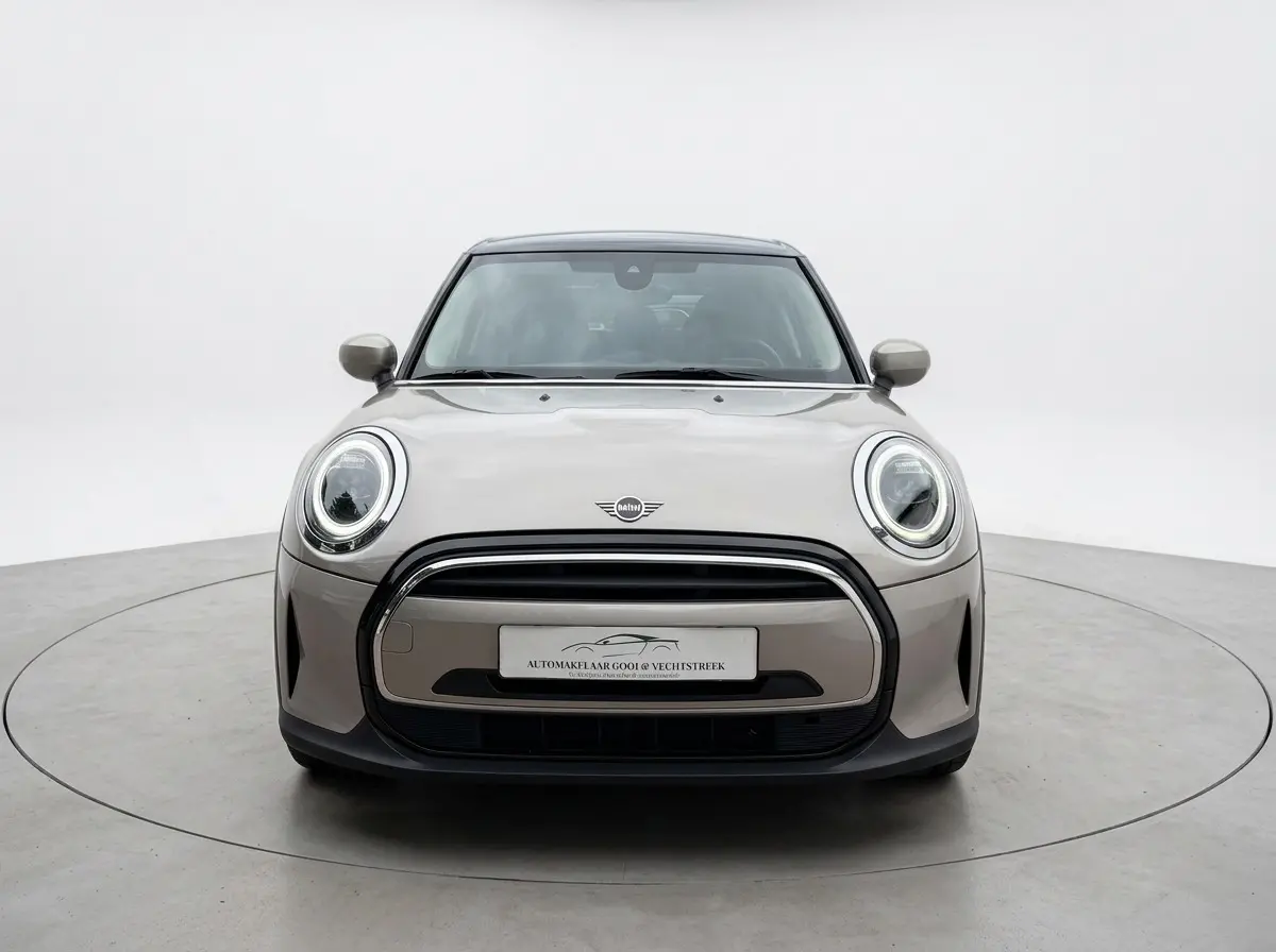 1.5 Cooper - Facelift - Camera - Navi Prof - Dealer onderhouden