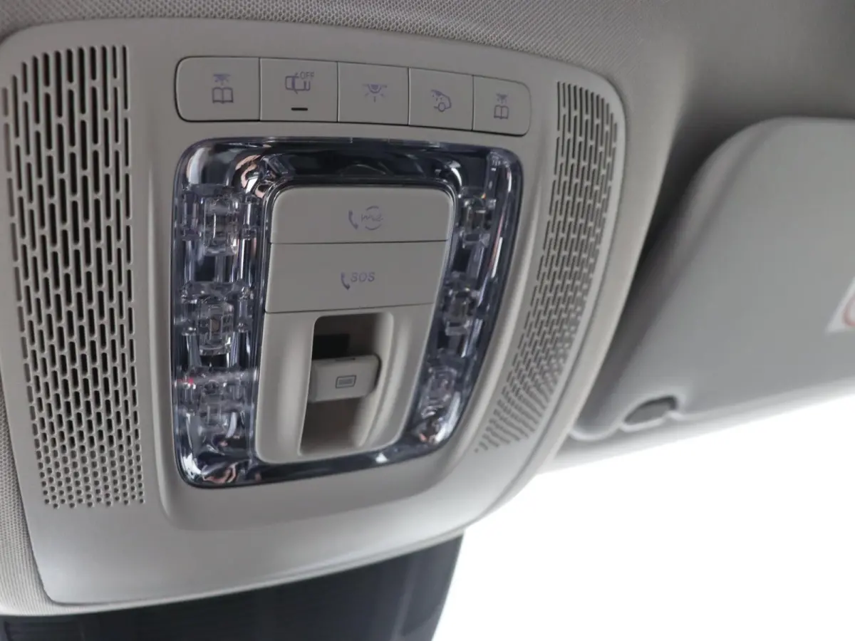 400 e 4MATIC AMG Line / Panoramadak/ AIRMATIC/ Night-Pakket / Memory-Stoelen / Luchtvering /