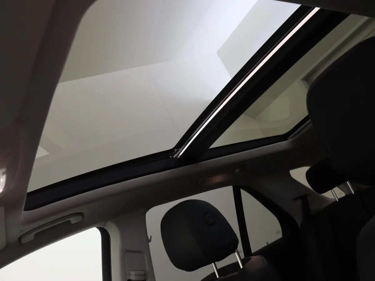 400 e 4MATIC AMG Line / Panoramadak/ AIRMATIC/ Night-Pakket / Memory-Stoelen / Luchtvering /