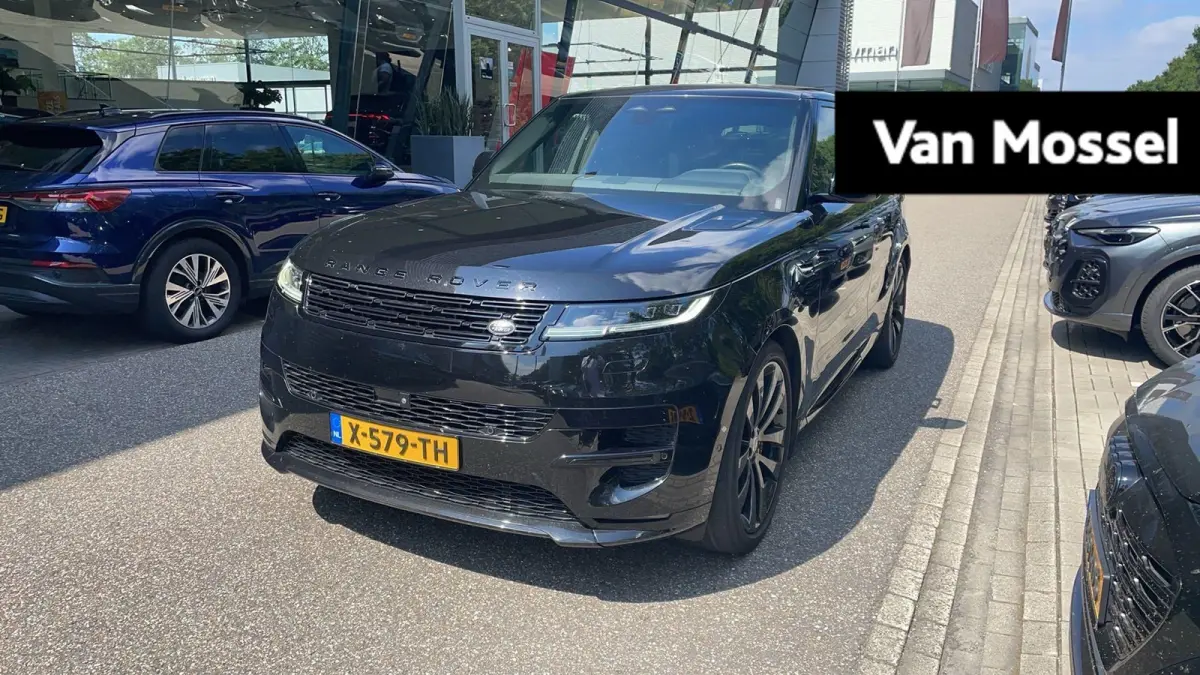 3.0 P460e Dynamic HSE PHEV 460 PK | Automaat | Panoramadak | Navigatie | 360 Camera | Meridian Sound System | Luchtvering | Keyless | Head-up Display |
