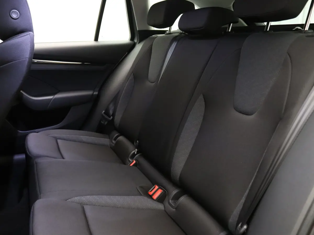 115pk TSI MHEV Business Edition Plus Apple Carplay/Android Auto | Trekhaak elektrisch.
