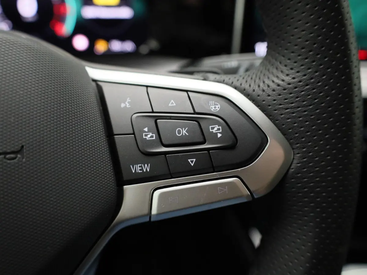 1.5 eTSI R-Line Edition | 150 PK | Automaat | Navigatie | Carplay / Android Auto | Digital Cockpit