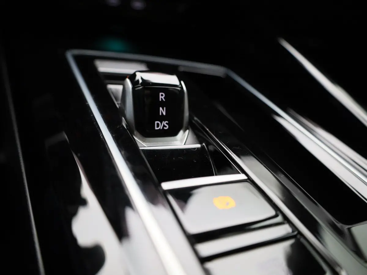 1.5 eTSI R-Line Edition | 150 PK | Automaat | Navigatie | Carplay / Android Auto | Digital Cockpit