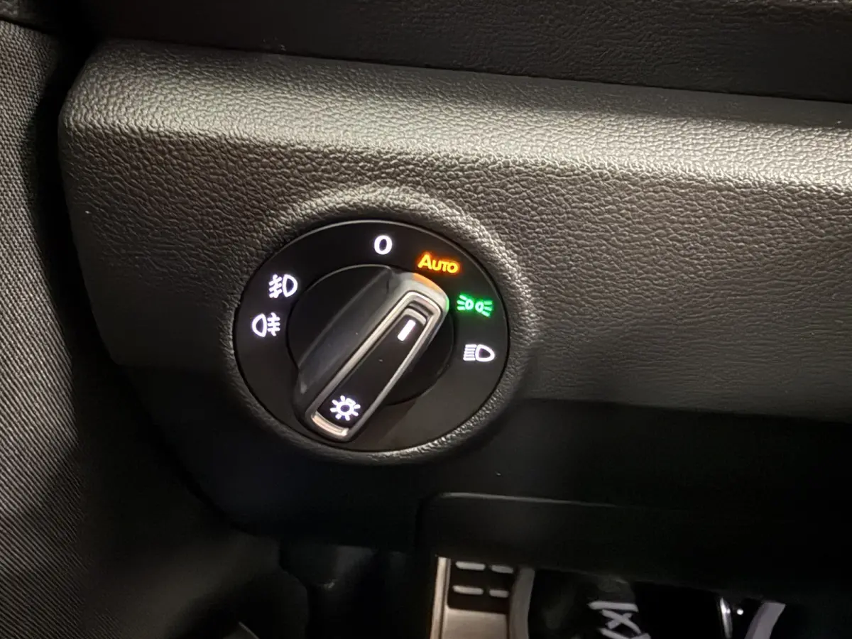 1.5 TSI Style Virt.|Cock/Camera/Apple