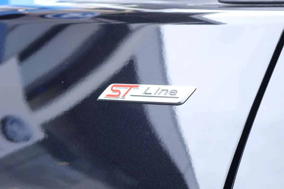 1.0 EcoBoost ST-Line | Gratis upgrade naar automaat! | Voorraad! | Winterpack | Elektrische Achterklep | Cruise Control | Keyless Entry | Climate Control |