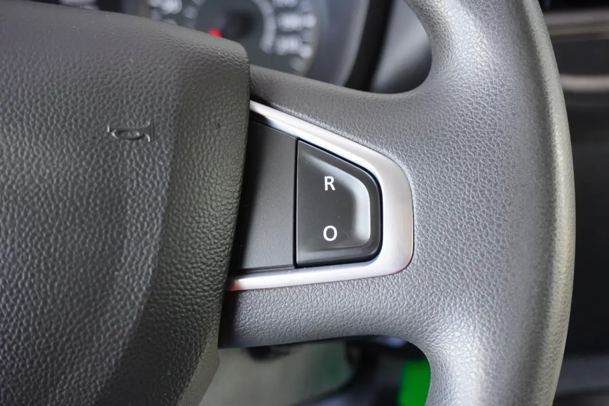 T35 150pk L3H2 Energy ComfortApple Carplay Camera parkeersensoren Navigatie Bullbar Sidebars Cruise control LED 3-Zits