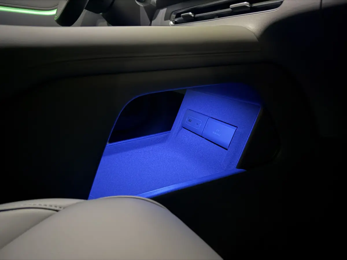 RWD Long Range 80.8 kWh | Luxe donker interieur | Panoramadak