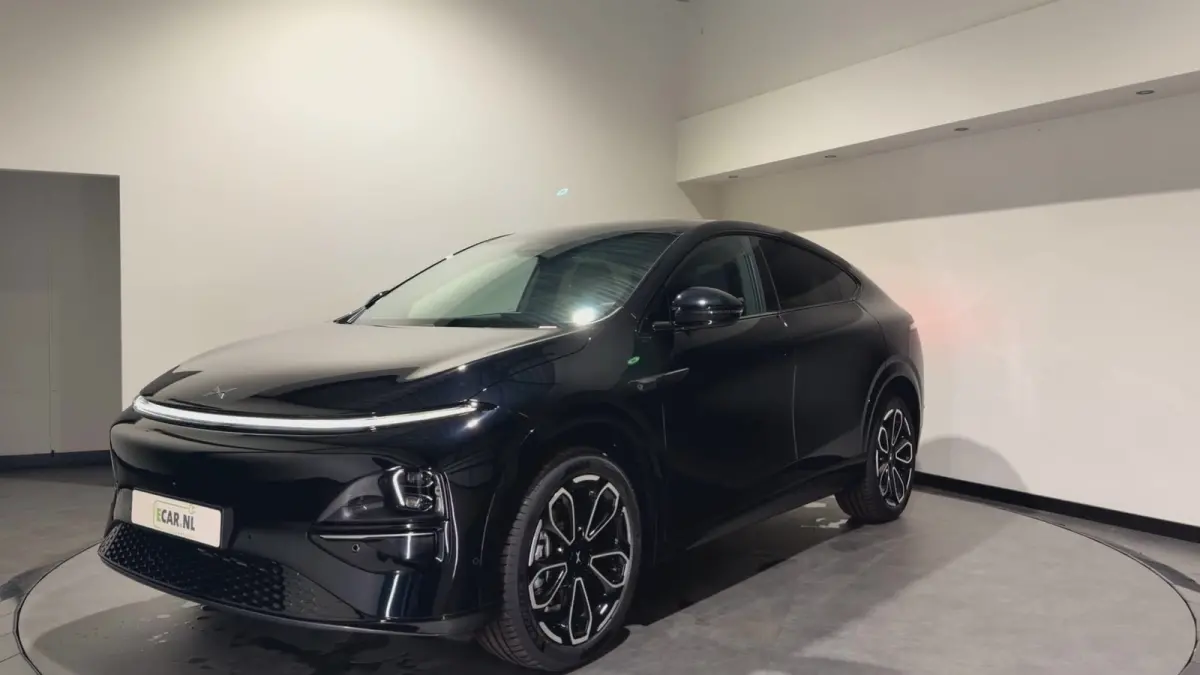 RWD Long Range 80.8 kWh | Luxe donker interieur | Panoramadak