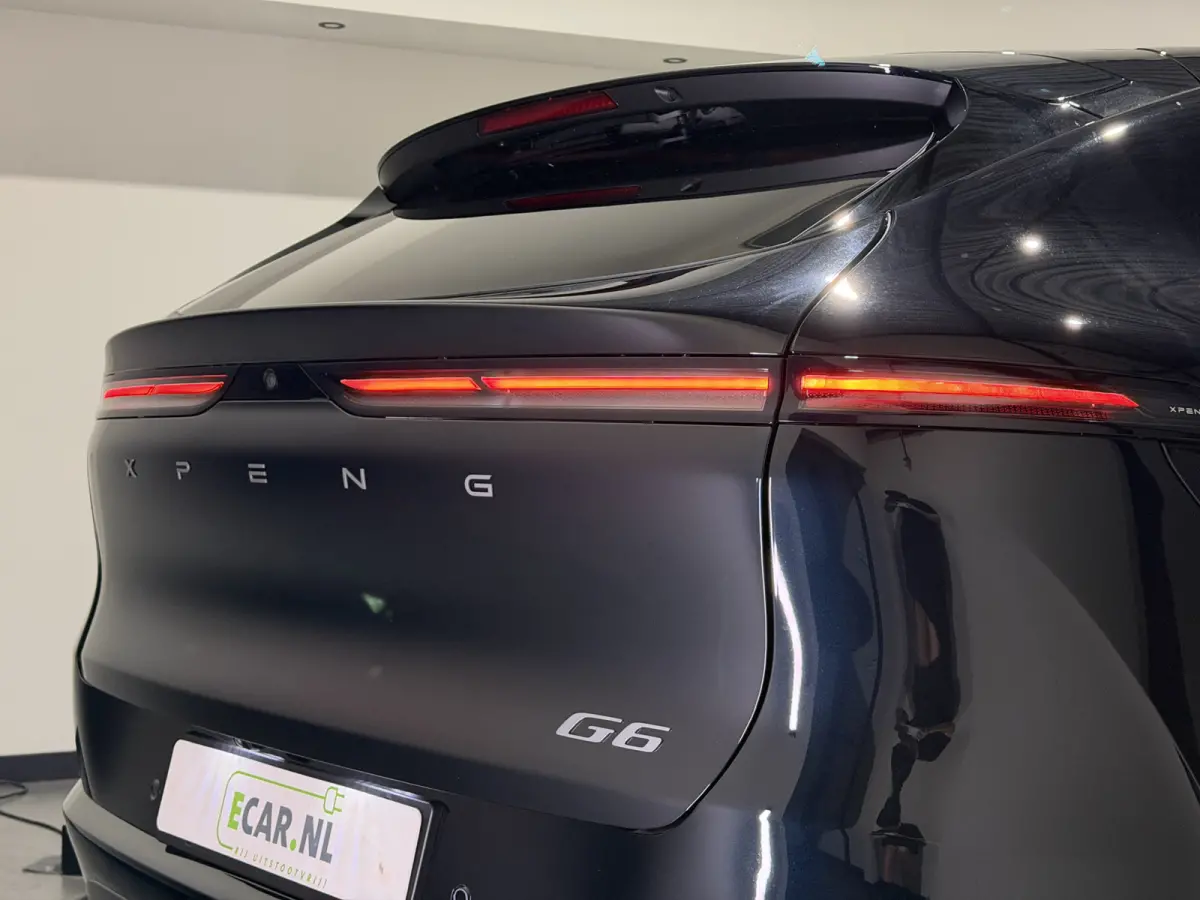 RWD Long Range 80.8 kWh | Luxe donker interieur | Panoramadak
