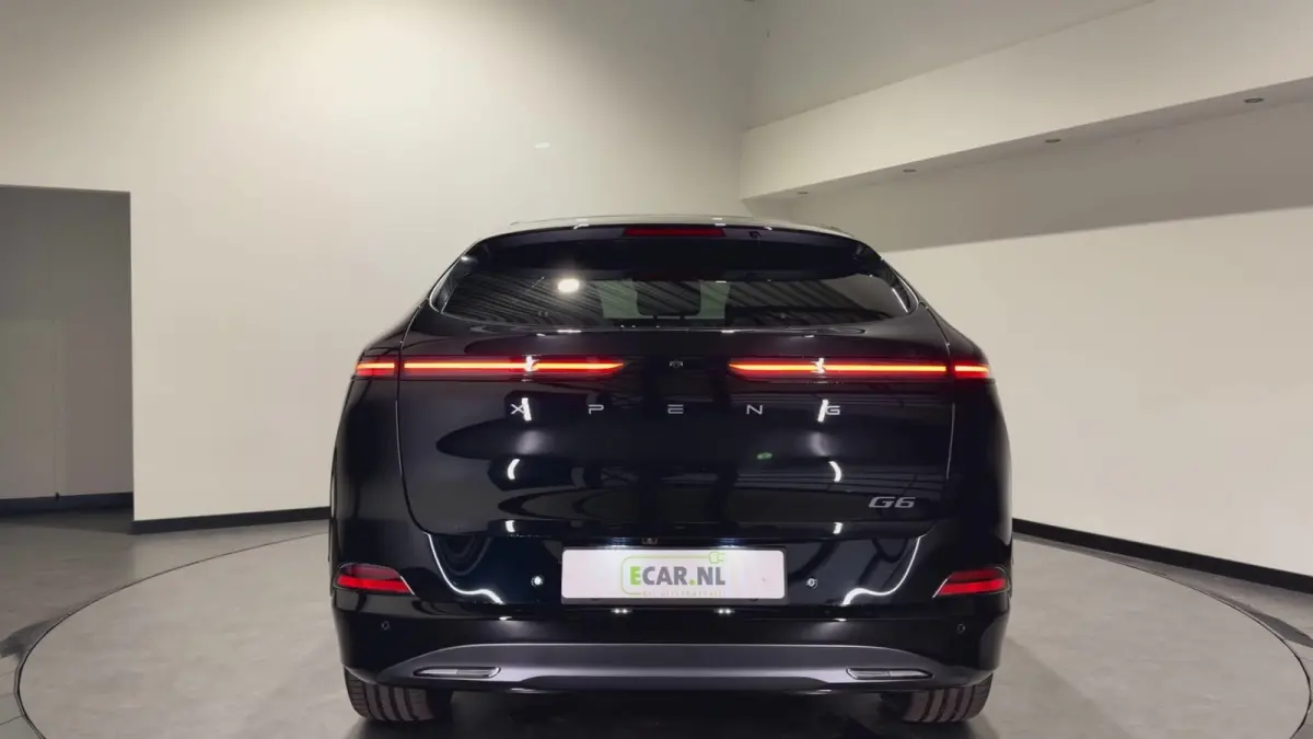 RWD Long Range 80.8 kWh | Luxe donker interieur | Panoramadak