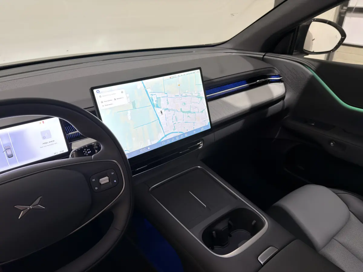 RWD Long Range 80.8 kWh | Luxe donker interieur | Panoramadak