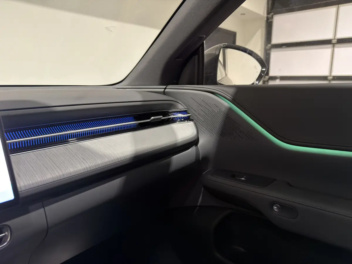 RWD Long Range 80.8 kWh | Luxe donker interieur | Panoramadak