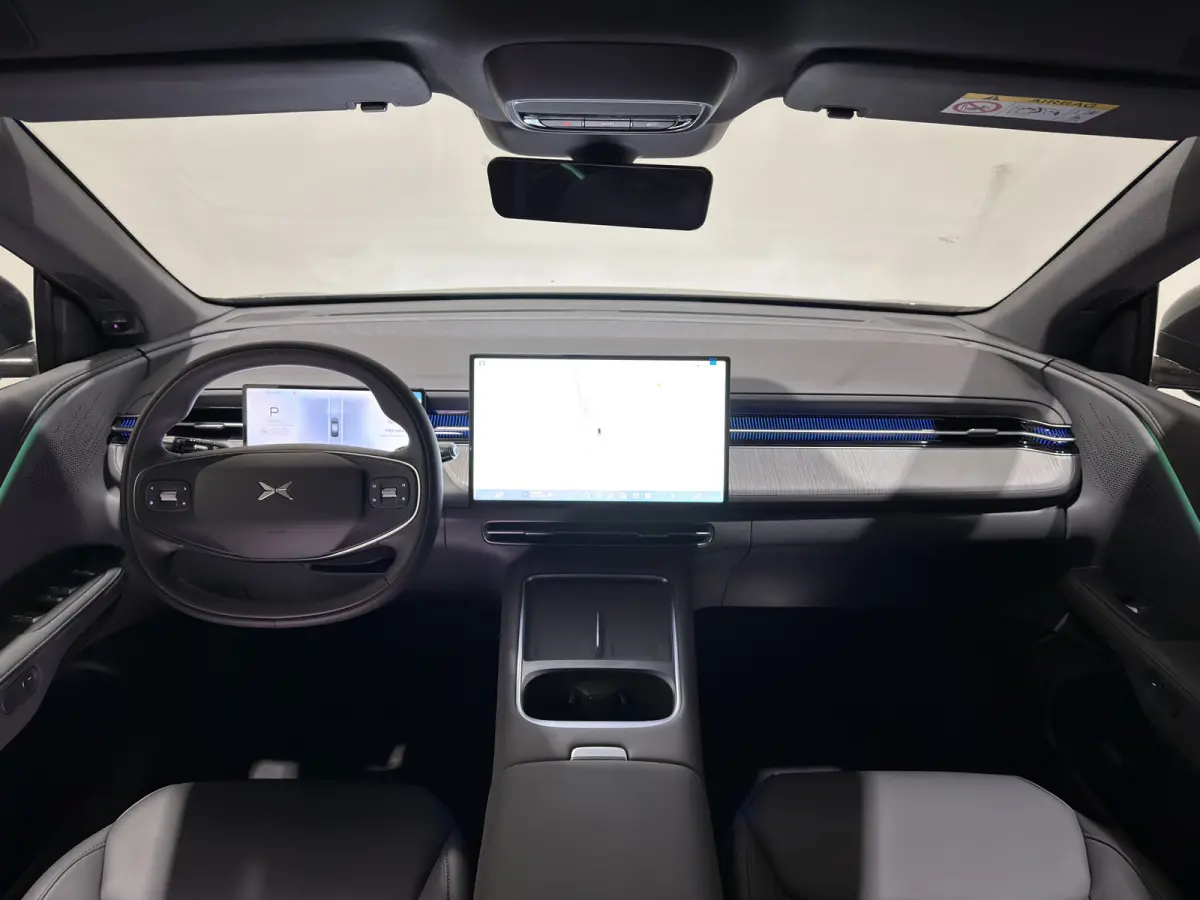 RWD Long Range 80.8 kWh | Luxe donker interieur | Panoramadak