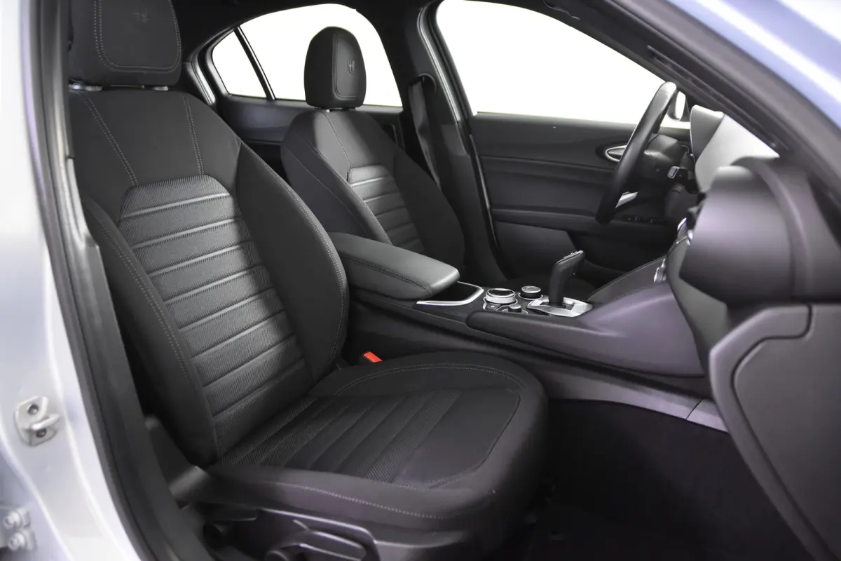 2.2 Super Turbo Diesel *1ste eigenaar*Navigatie*Keyless*