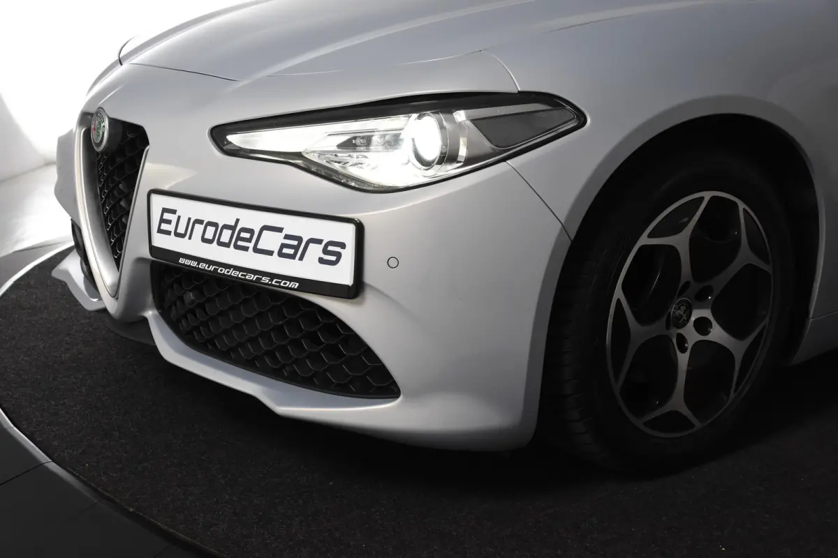 2.2 Super Turbo Diesel *1ste eigenaar*Navigatie*Keyless*