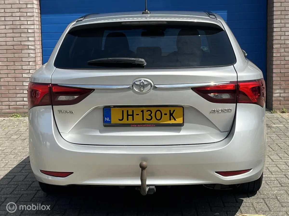 2.0 VVT-i Lease Pro Automaat 2016 exportprijs ex BPM Luxe en goede auto met NAP en boekjes.