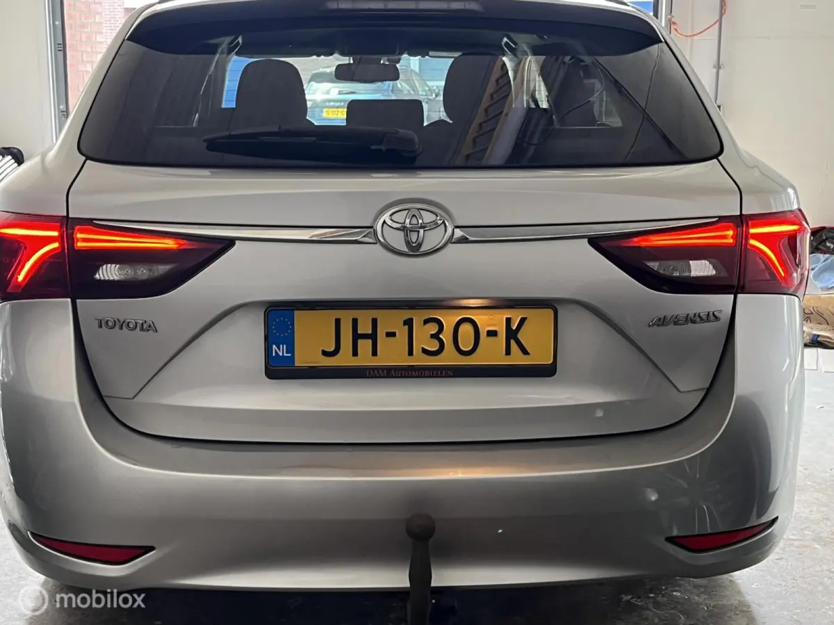 2.0 VVT-i Lease Pro Automaat 2016 exportprijs ex BPM Luxe en goede auto met NAP en boekjes.
