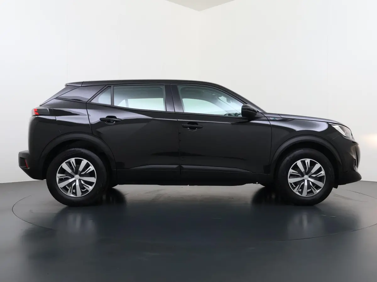 SUV Active 50 kWh 136pk | Accu 94% | 3-Fase | Navigatie via Apple Carplay en Android auto | Automatische airco | Cruise control |