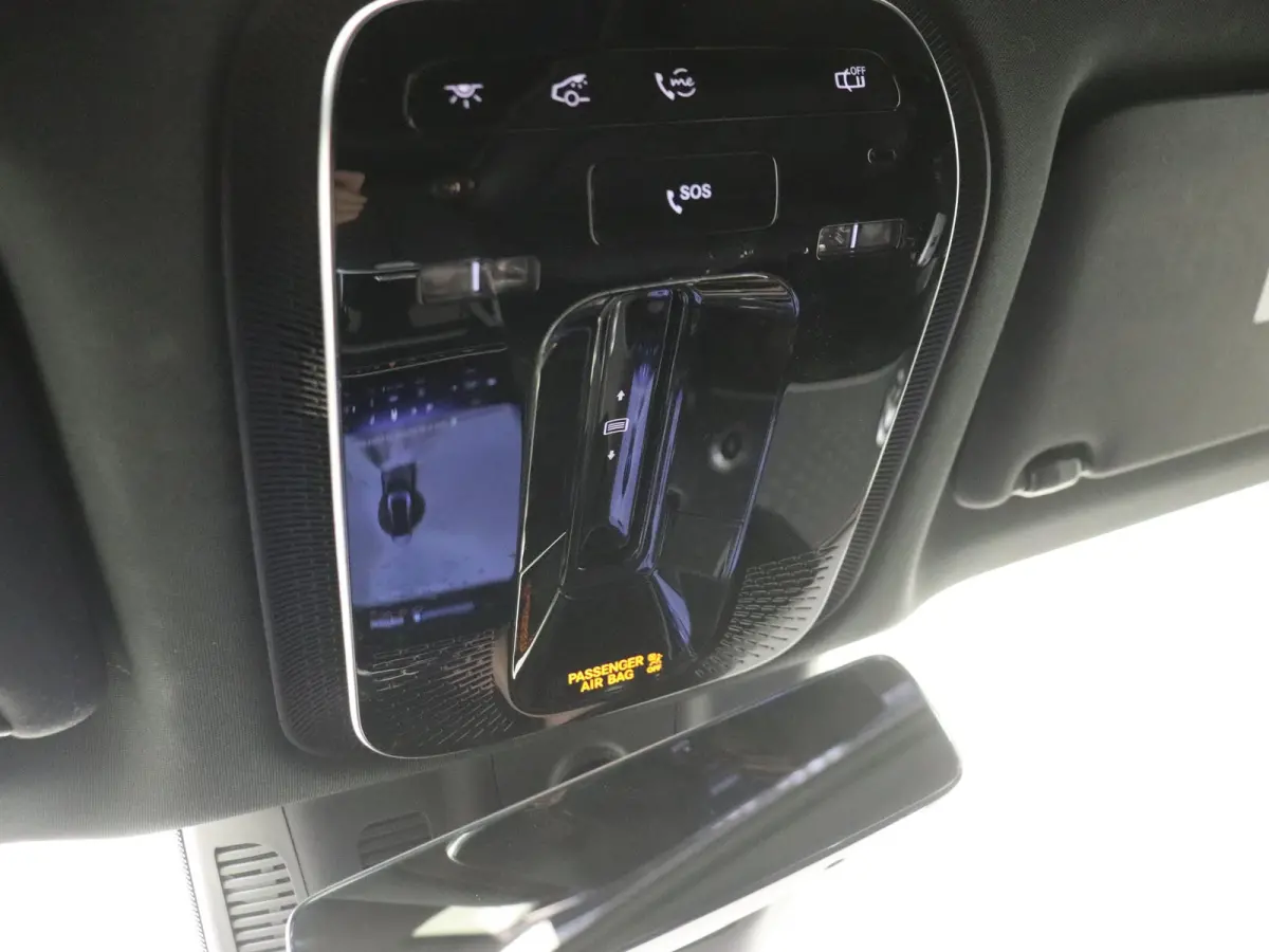 350+ Launch Edition AMG Line 91 kWh / Memory-Stoelen / Panaroma-dak / 360Graden-Camera / Headup-Display /