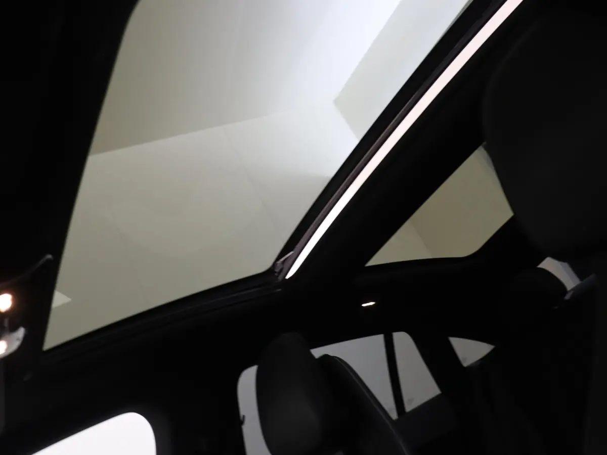 350+ Launch Edition AMG Line 91 kWh / Memory-Stoelen / Panaroma-dak / 360Graden-Camera / Headup-Display /