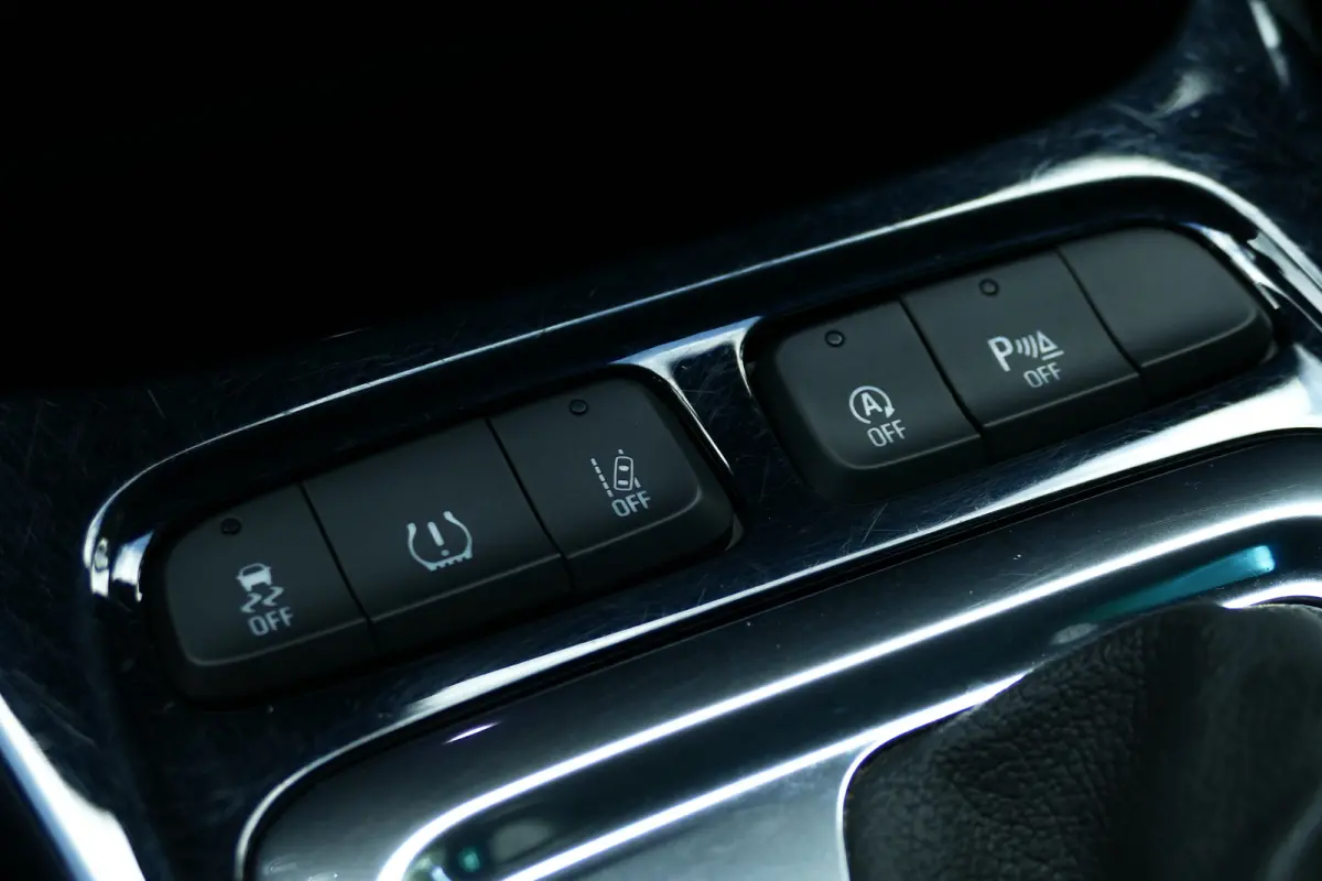 1.2 TURBO 130PK INNOVATION AUTOMAAT / CAMERA / TREKHAAK / NAVI / LED / CLIMA / PDC / BLUETOOTH / CRUISECONTROL / 1E EIGENAAR / SCHITTERENDE STAAT !!