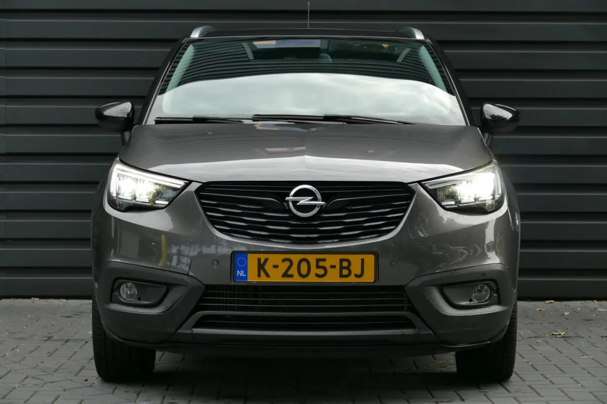 1.2 TURBO 110PK INNOVATION AUTOMAAT / CAMERA / PANO.DAK / TREKHAAK / KEYLESS / 17"LMV / AGR / NAVI / CLIMA / LED / PDC / BLUETOOTH / CRUISECONTROL / 1E EIGENAAR / SCHITTERENDE STAAT !!