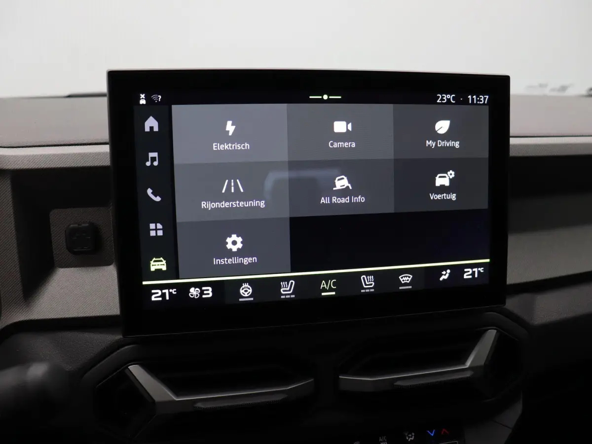 Hybrid 155pk Limited Edition | Stoel- en stuurverwarming | Voorruitverwarming | Panoramisch dak |