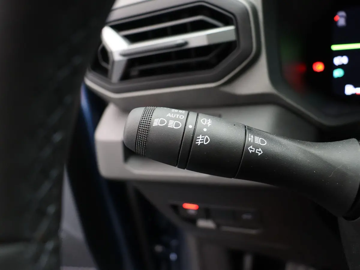 Hybrid 155pk Limited Edition | Stoel- en stuurverwarming | Voorruitverwarming | Panoramisch dak |