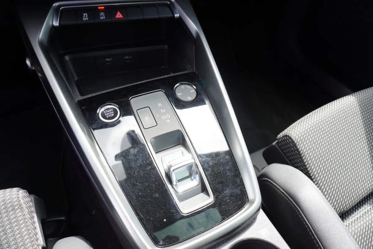 30 TFSI S edition ACC Apple Carplay Schuif-kanteldak Navigatie Elektrische kofferklep