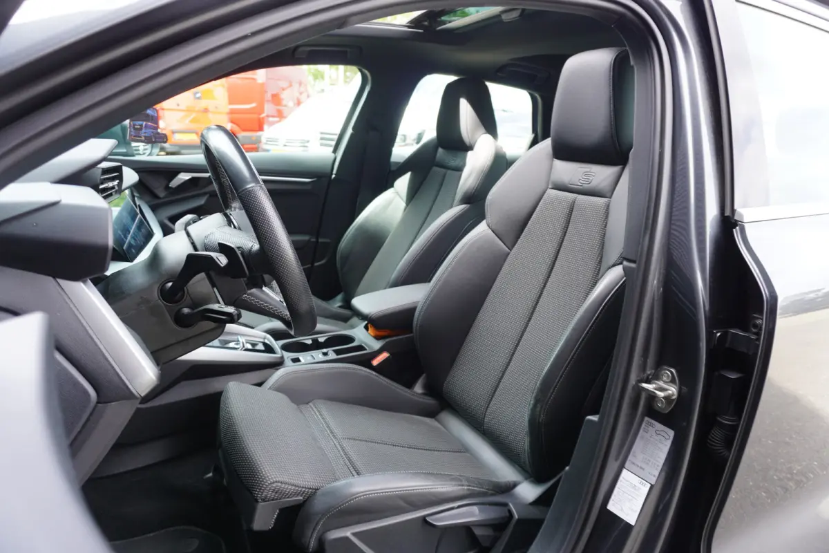 30 TFSI S edition ACC Apple Carplay Schuif-kanteldak Navigatie Elektrische kofferklep