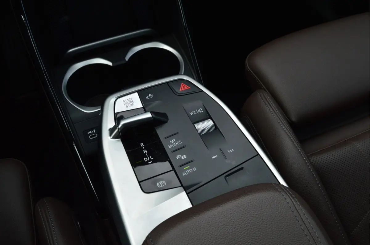 sDrive18i | ORG. NL | DEALERONDERHOUDEN | NIEUW MODEL!