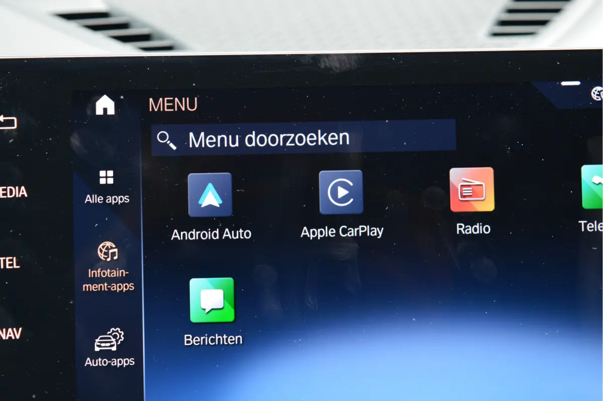 sDrive18i | ORG. NL | DEALERONDERHOUDEN | NIEUW MODEL!
