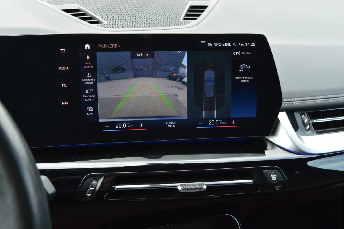 sDrive18i | ORG. NL | DEALERONDERHOUDEN | NIEUW MODEL!