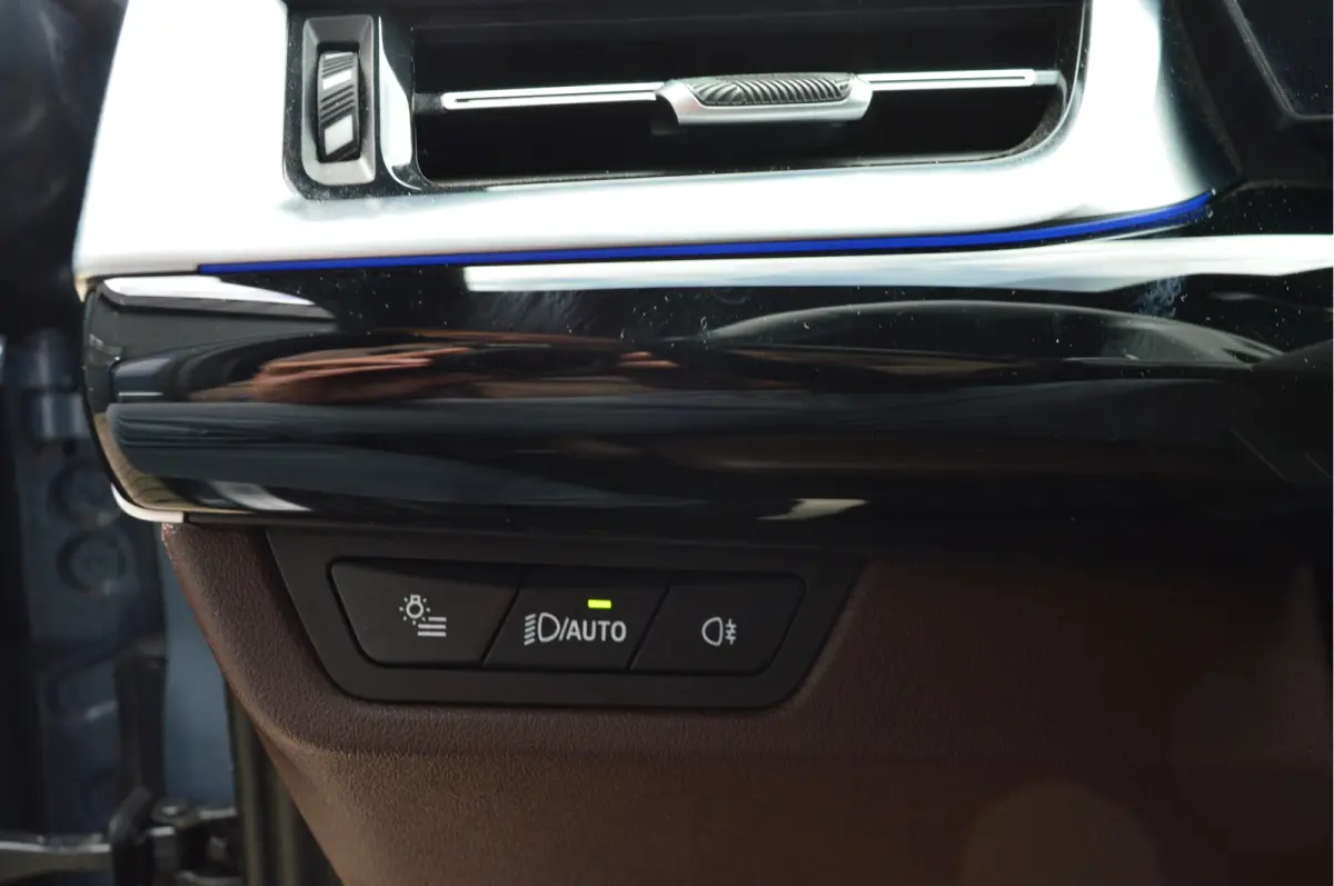 sDrive18i | ORG. NL | DEALERONDERHOUDEN | NIEUW MODEL!