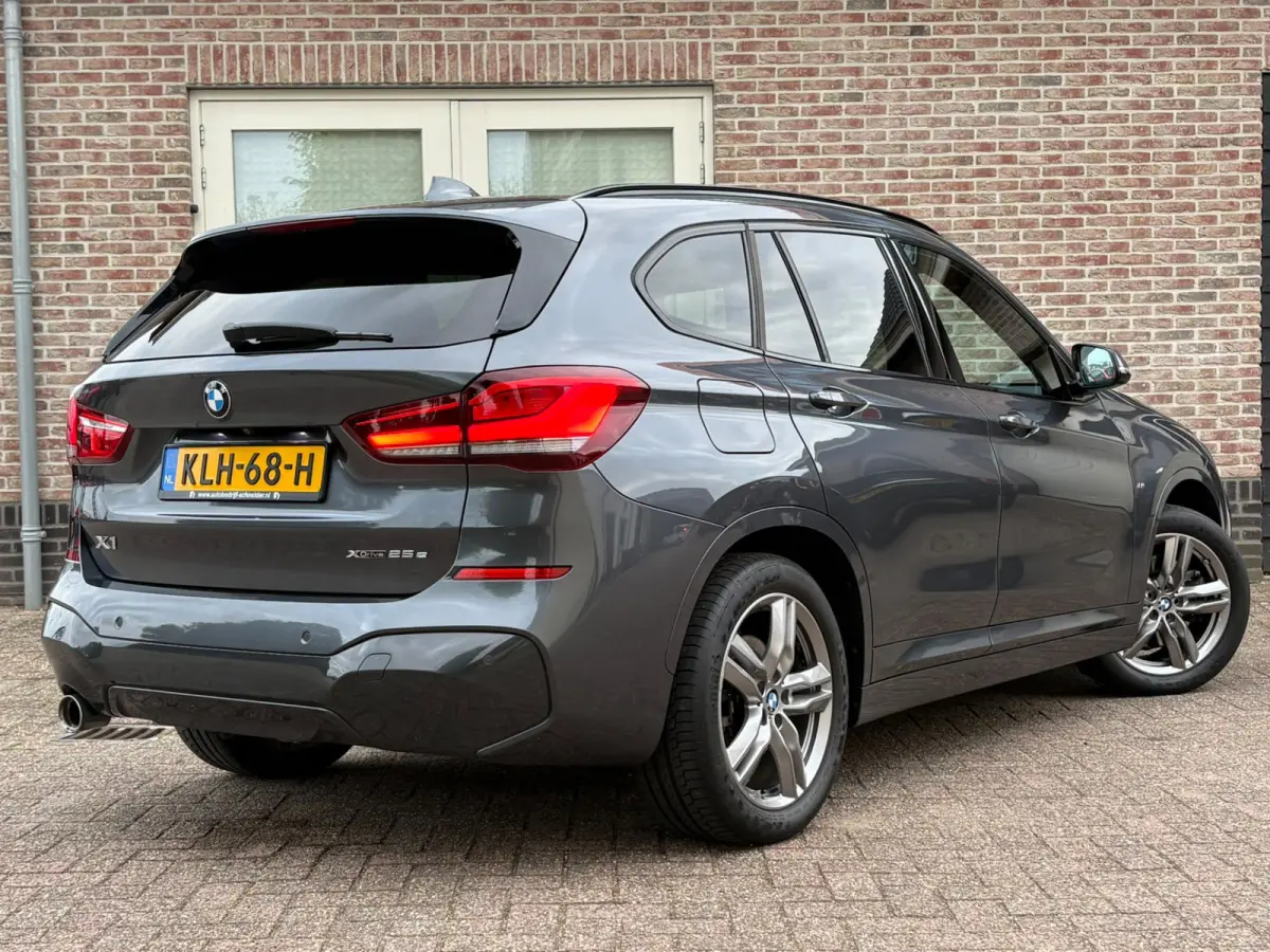 xDrive25e M-Sport Leder Trekhaak Dealer O.H.