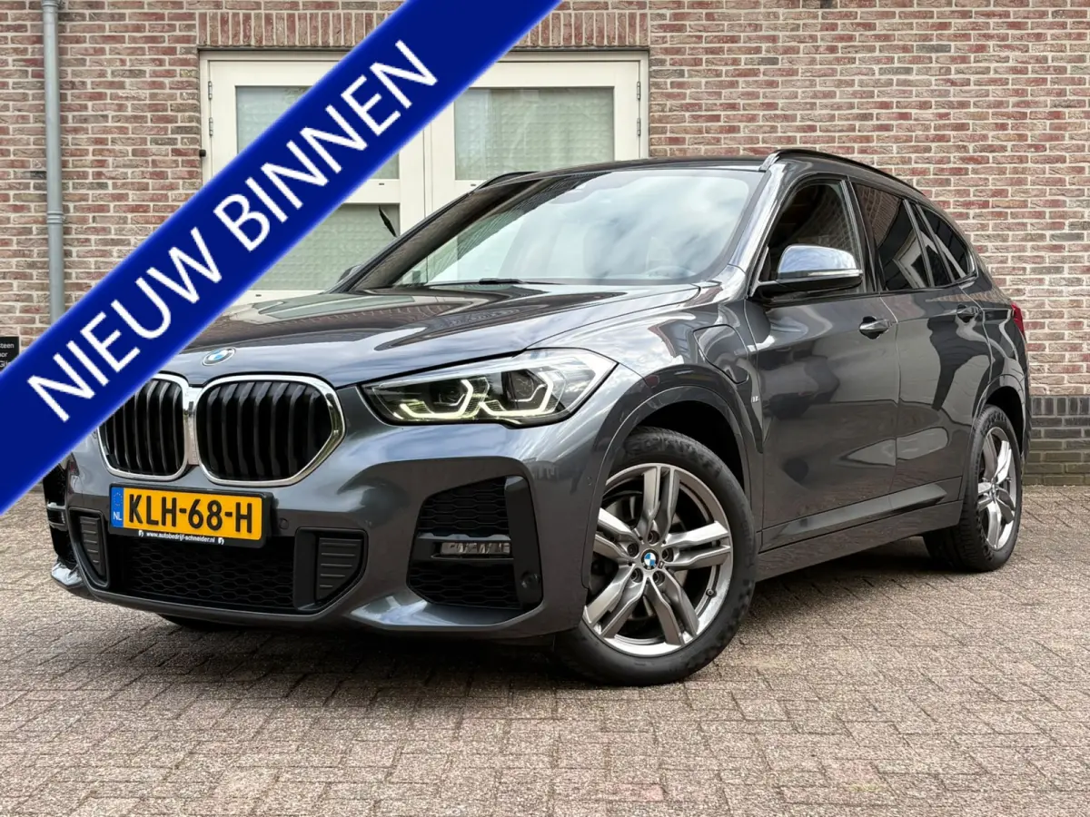 xDrive25e M-Sport Leder Trekhaak Dealer O.H.