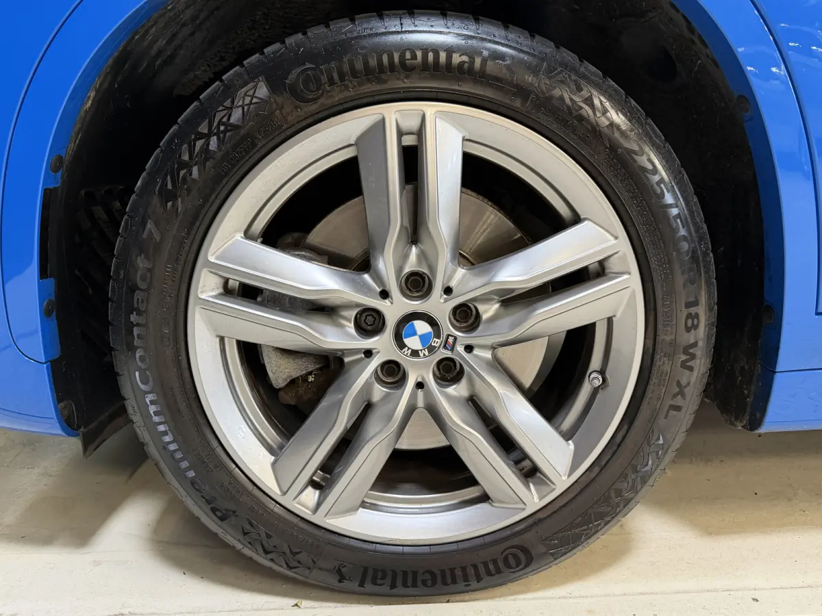 xDrive25e High Executive | M-pakket | Camera | Afn. trekhaak | Leder | Sfeerverlichting | Full LED