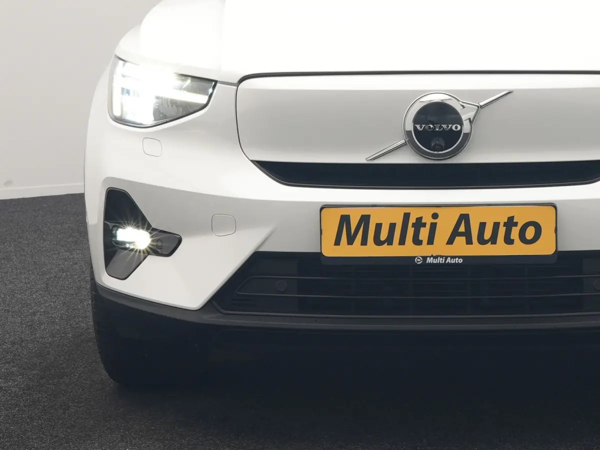 Ultimate 69 kWh 232pk Dealer O.H | Panodak | 360 Camera | Adaptive Cruise | Harman / Kardon | Alcantara Sportstoelen Memory & Verwarmd | BLIS | Keyless | Apple Carplay | Pilot Assist | Stuur
