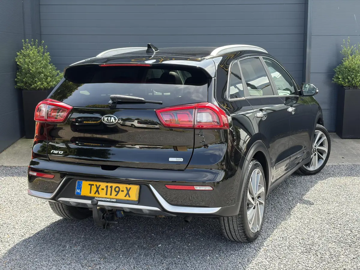 1.6 GDi Hybrid Design Edition 1e Eigenaar,Trekhaak,Pano,Camera,Carplay,Stoelverw-Stuurverw,Halfleder,Lm velgen,Dealer Onderhouden,Rijstrooksensor,N.A.P,Apk tot 11-2026