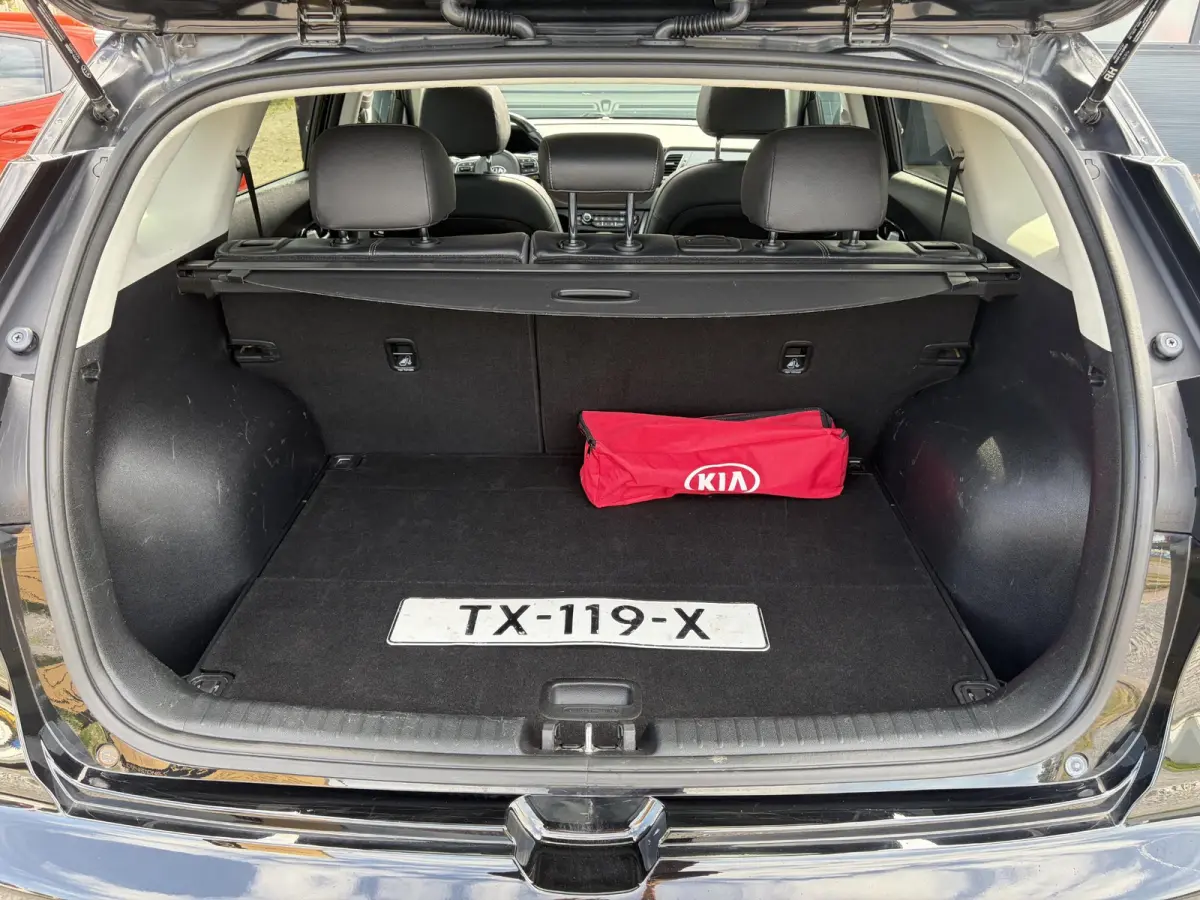 1.6 GDi Hybrid Design Edition 1e Eigenaar,Trekhaak,Pano,Camera,Carplay,Stoelverw-Stuurverw,Halfleder,Lm velgen,Dealer Onderhouden,Rijstrooksensor,N.A.P,Apk tot 11-2026