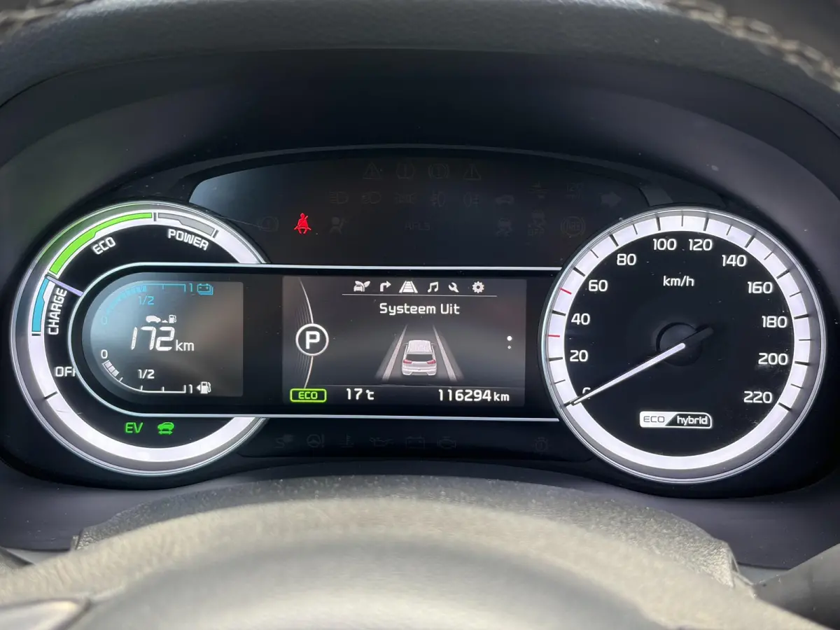 1.6 GDi Hybrid Design Edition 1e Eigenaar,Trekhaak,Pano,Camera,Carplay,Stoelverw-Stuurverw,Halfleder,Lm velgen,Dealer Onderhouden,Rijstrooksensor,N.A.P,Apk tot 11-2026