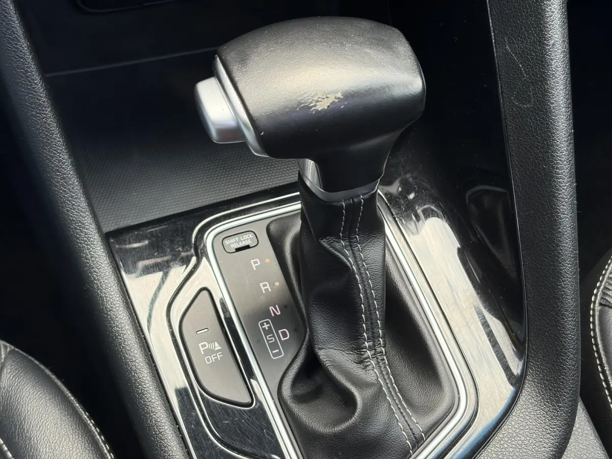 1.6 GDi Hybrid Design Edition 1e Eigenaar,Trekhaak,Pano,Camera,Carplay,Stoelverw-Stuurverw,Halfleder,Lm velgen,Dealer Onderhouden,Rijstrooksensor,N.A.P,Apk tot 11-2026