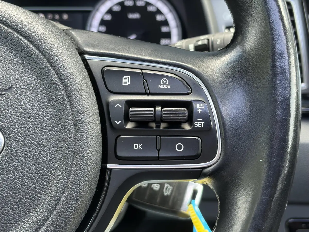 1.6 GDi Hybrid Design Edition 1e Eigenaar,Trekhaak,Pano,Camera,Carplay,Stoelverw-Stuurverw,Halfleder,Lm velgen,Dealer Onderhouden,Rijstrooksensor,N.A.P,Apk tot 11-2026