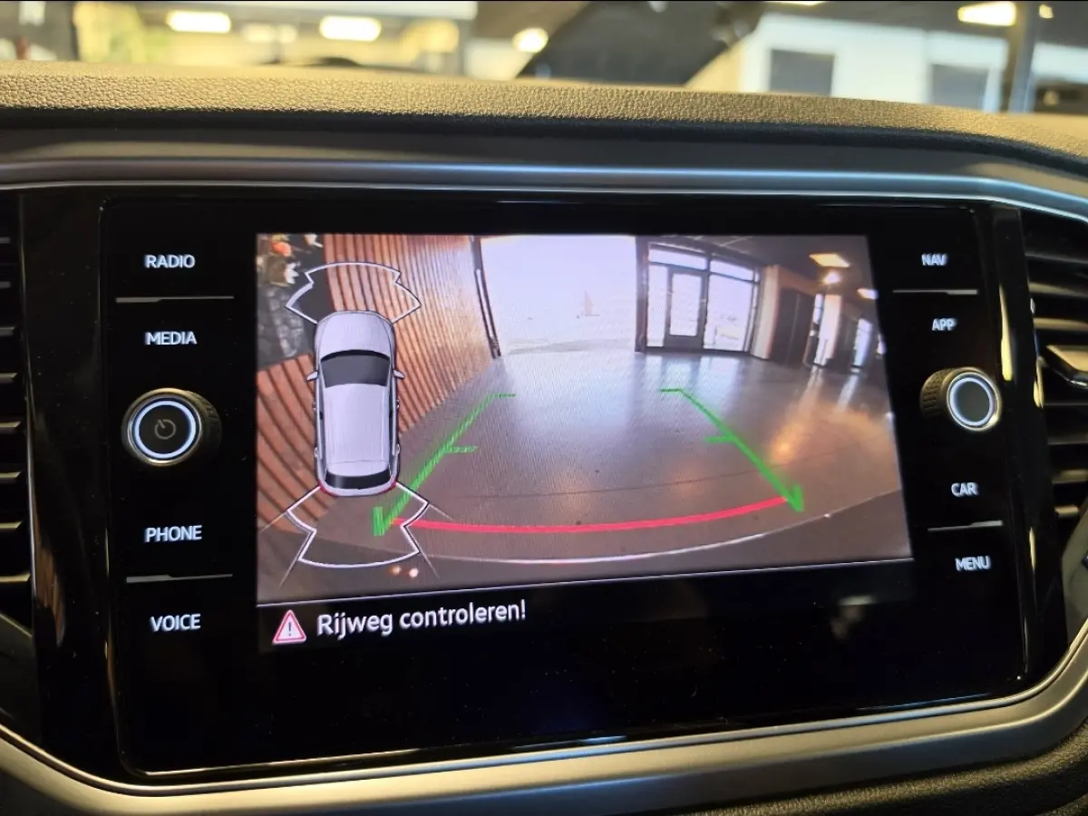 1.5 TSI Sport Business l Led l Pano l Virtual l DAB l Carplay