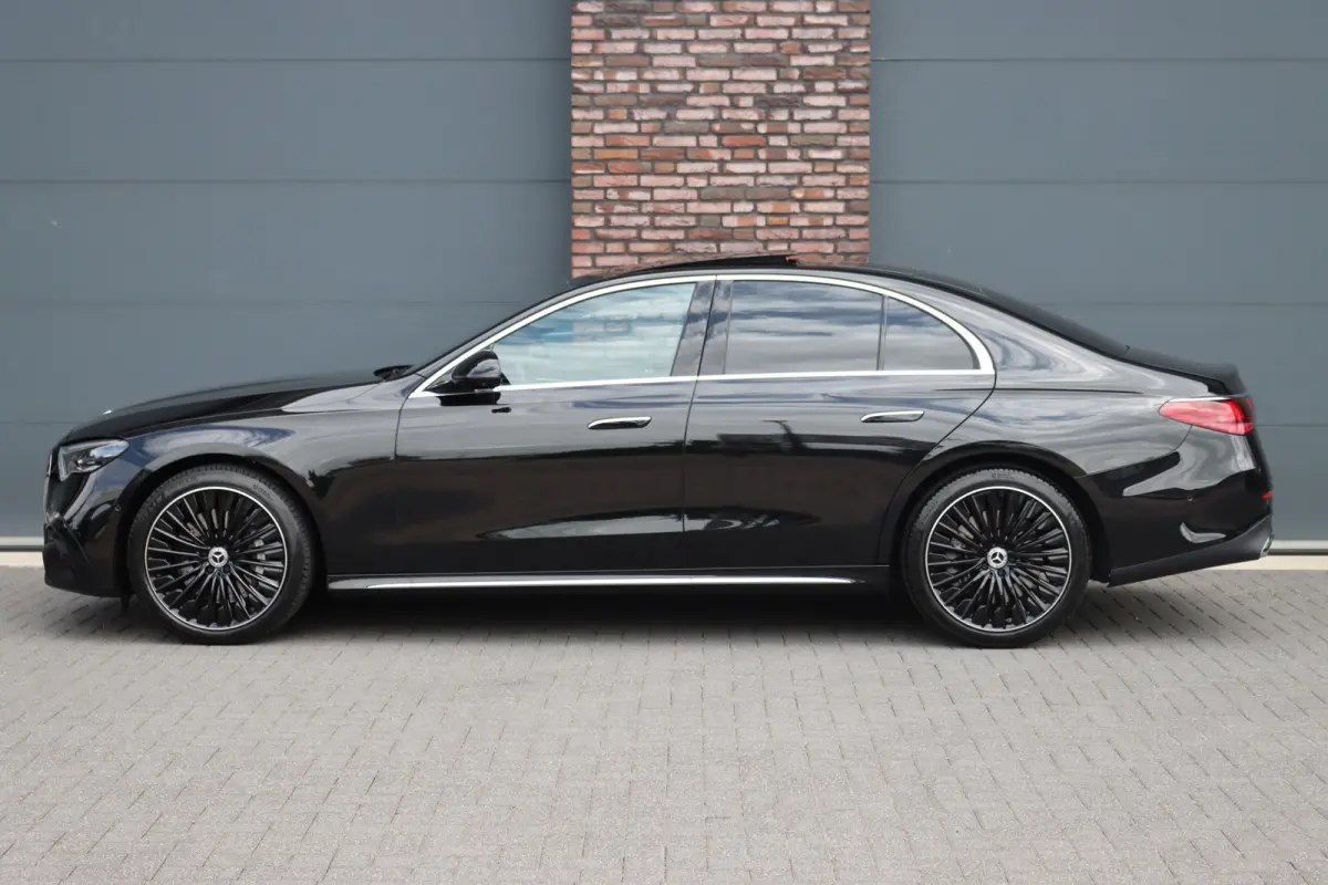 450 d 4MATIC AMG Line | Hyperscreen | Luchtvering | Achterasbesturing | Standkachel | Nappa Leder | Stoelventilatie | Trekhaak | Distronic+ | HUD | Massage | 3D-Display |