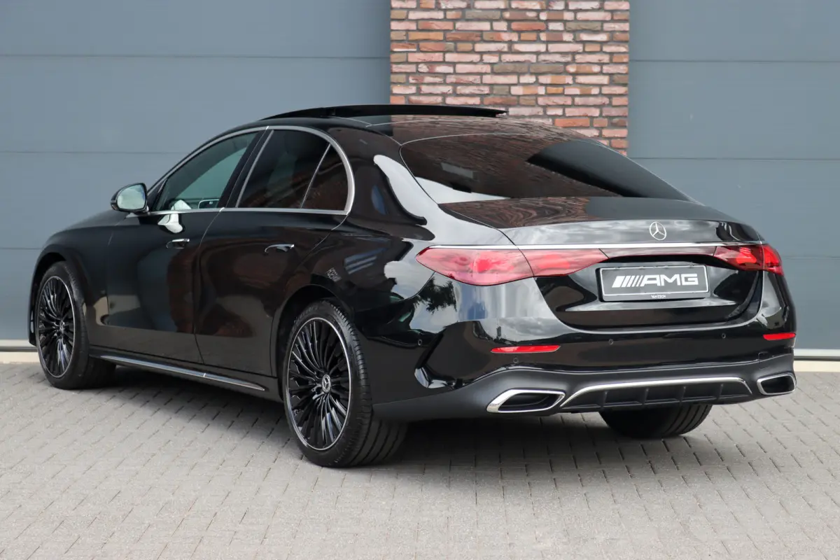450 d 4MATIC AMG Line | Hyperscreen | Luchtvering | Achterasbesturing | Standkachel | Nappa Leder | Stoelventilatie | Trekhaak | Distronic+ | HUD | Massage | 3D-Display |
