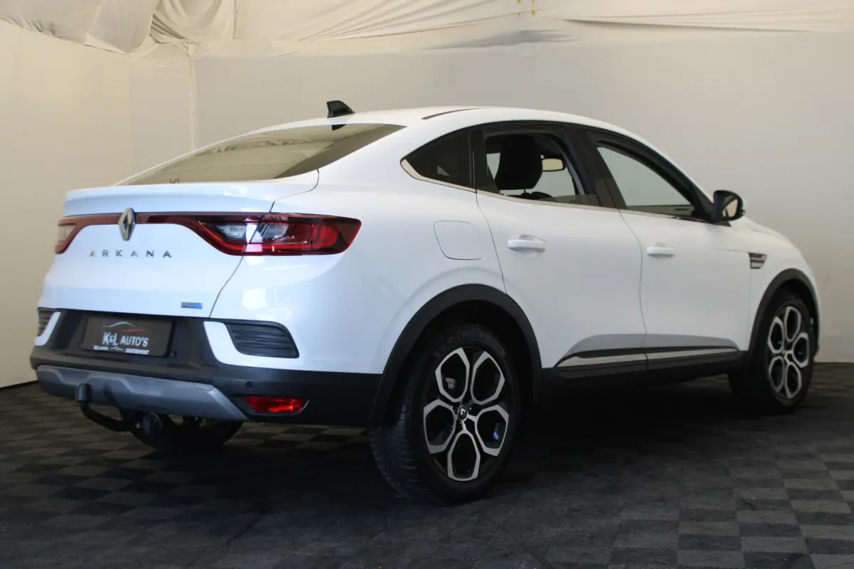 1.6 E-Tech Hybrid 145 Intens