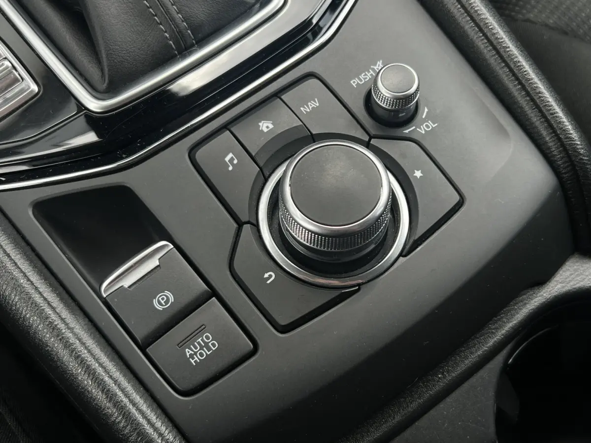 2.5 SkyActiv-G 194 Signature | Trekhaak | 360 Camera | HUD | Carplay