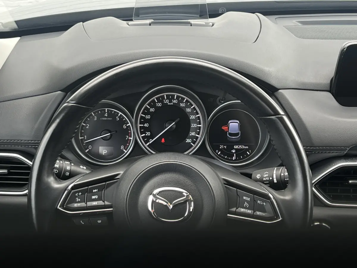 2.5 SkyActiv-G 194 Signature | Trekhaak | 360 Camera | HUD | Carplay